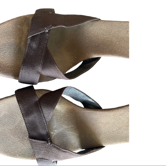 Authentic, Gucci heels sz 9B - Picture 6 of 7